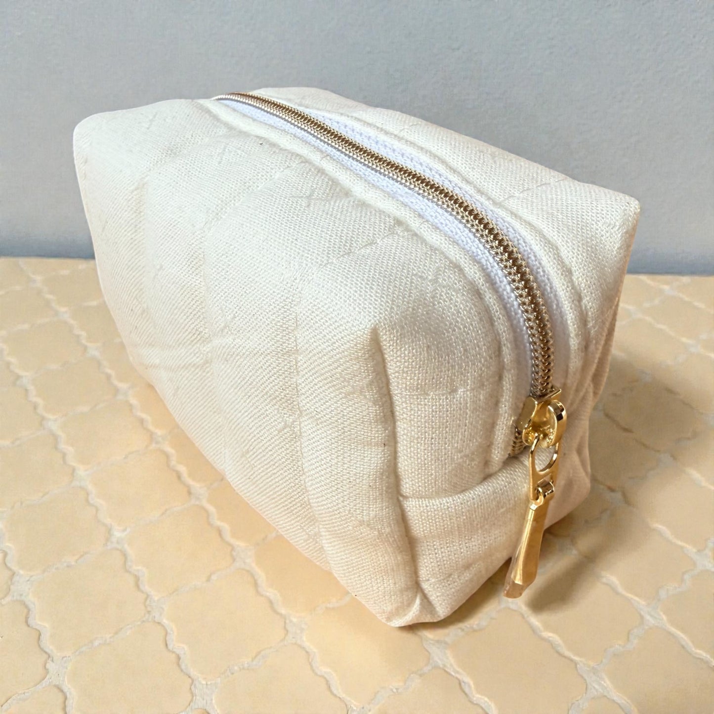 Cream Nano Pouch