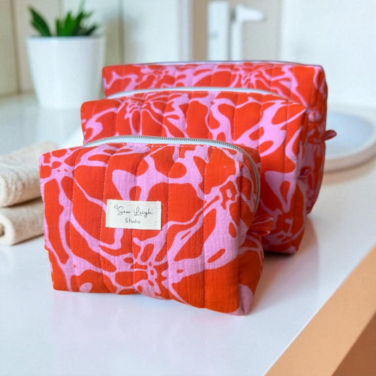 Bold Floral: Carry All Bag