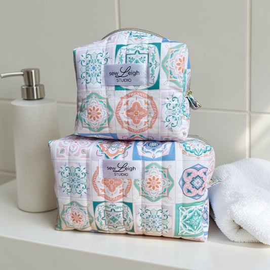 Tiled Floral: Carry All Bags